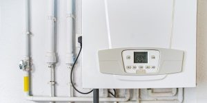 should i replace my gas furnace with a heat pump